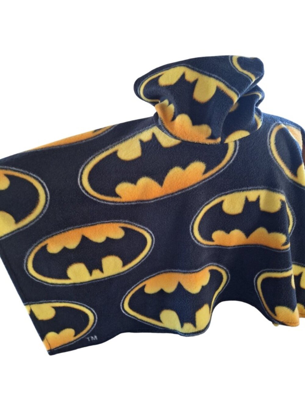Handmade Batman Kids Fleece Poncho With Hood & Pocket Car Seat Black Yellow - Picture 4 of 11